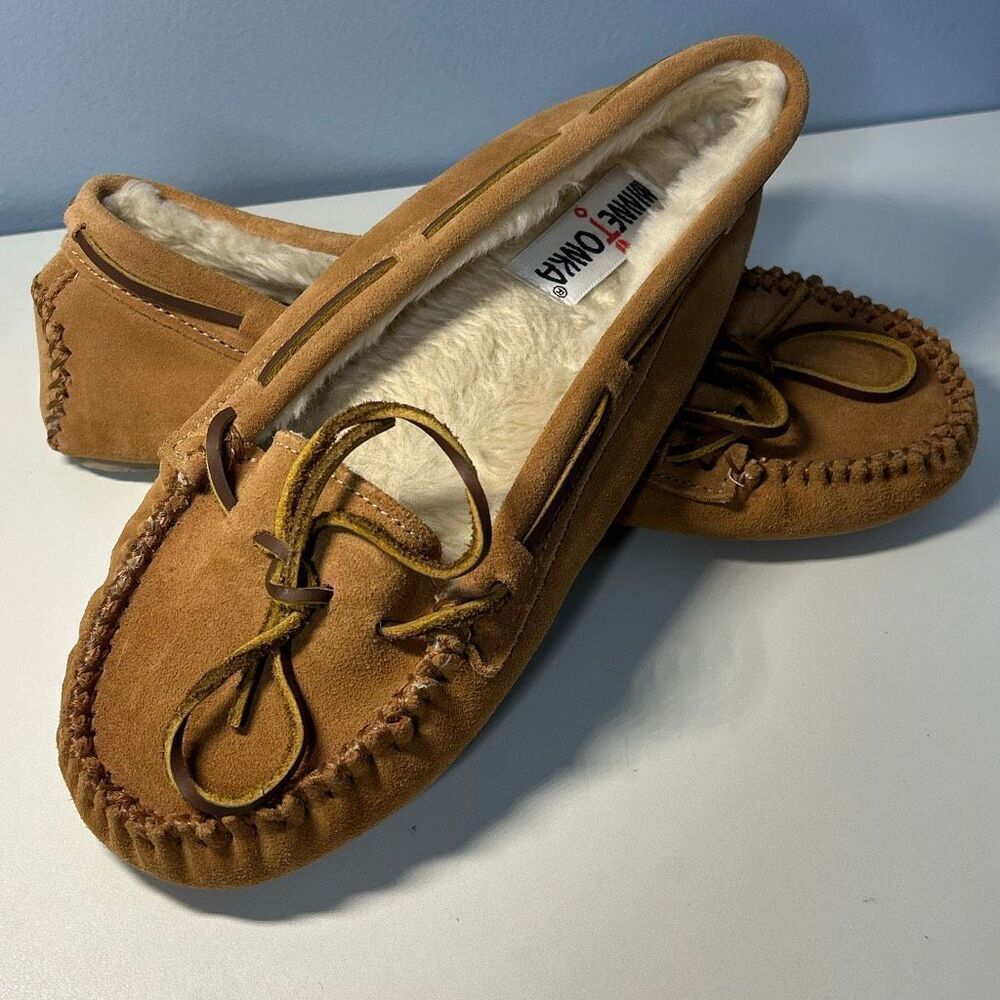 Minnetonka Cally Tan Suede Moccasin Slip On size 10 Faux Fur Lining Woman’s